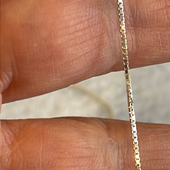 ❤️NECKLACE🎁BLUE FACETED AUSTRIAN CRYSTAL GLASS TEARDROP STERLING SILVER NECKLACE - Picture 8 of 8